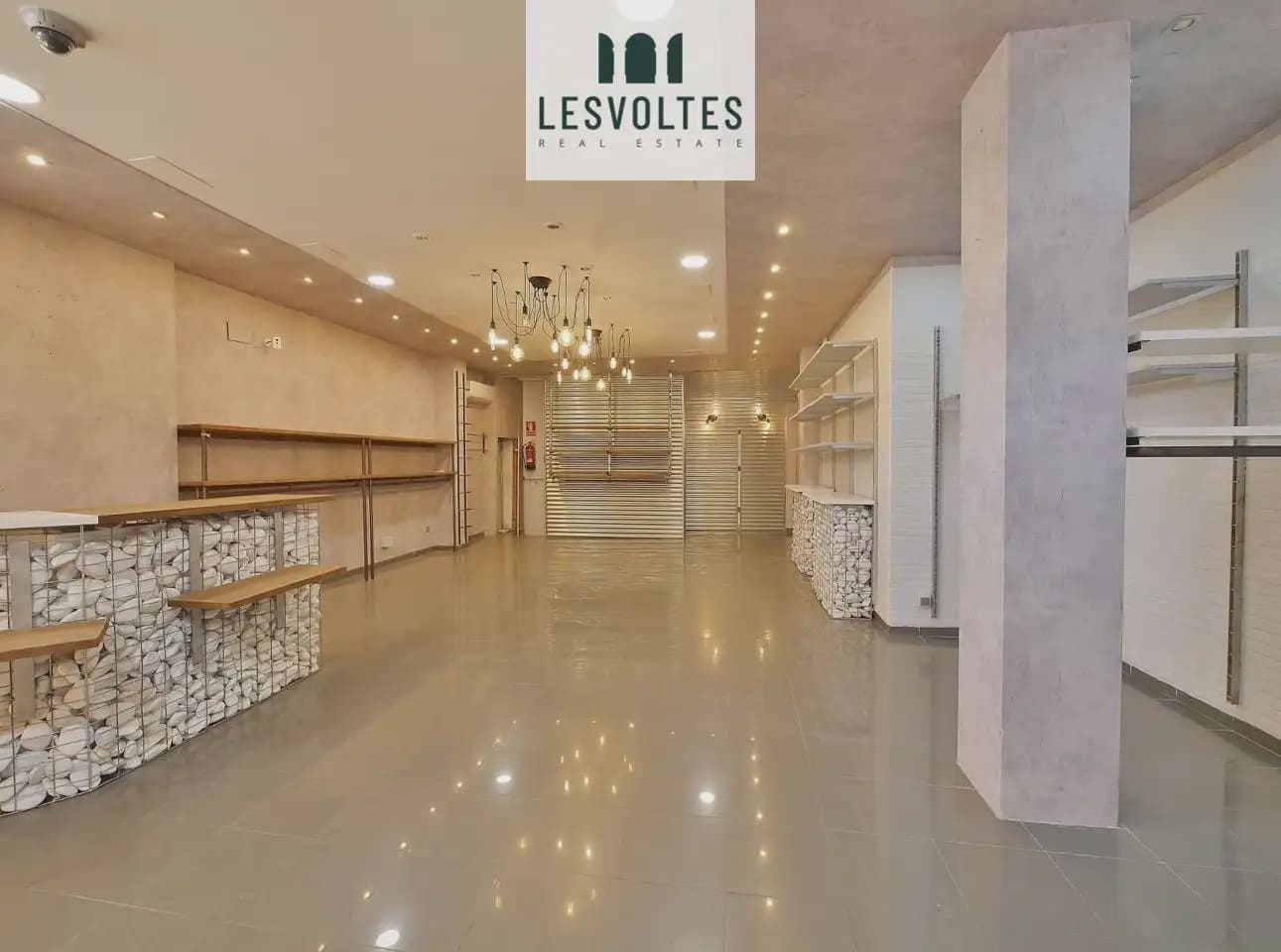 Local Comercial en Palafrugell en alquiler con garaje - 600 € (Ref: 10081838)