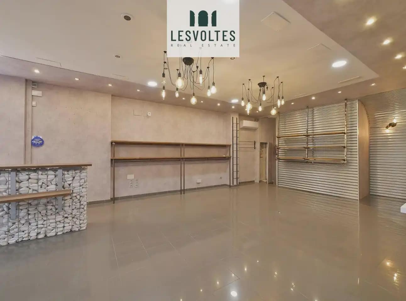 Local Comercial en Palafrugell en alquiler con garaje - 600 € (Ref: 10081838)