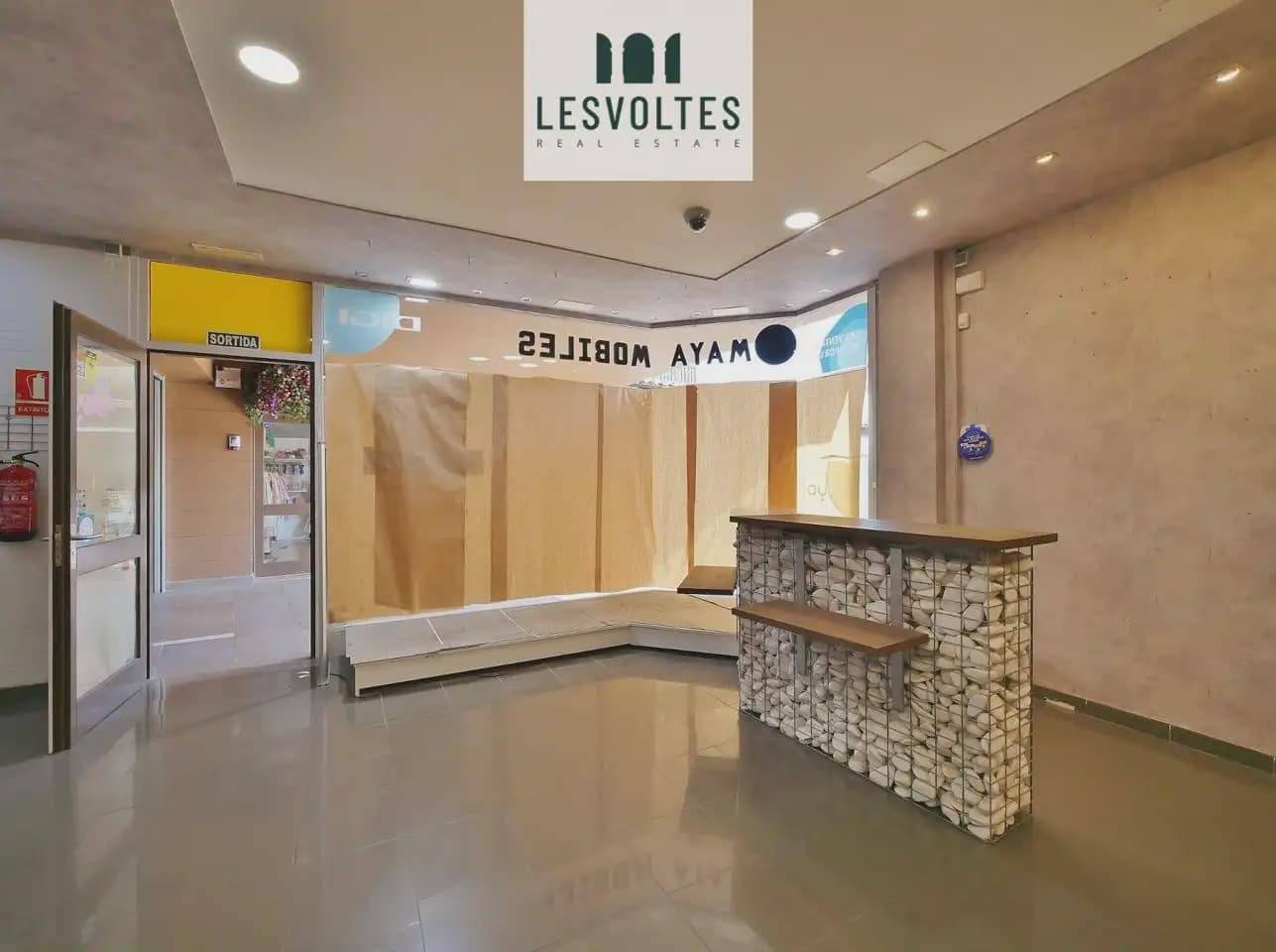 Local Comercial en Palafrugell en alquiler con garaje - 600 € (Ref: 10081838)