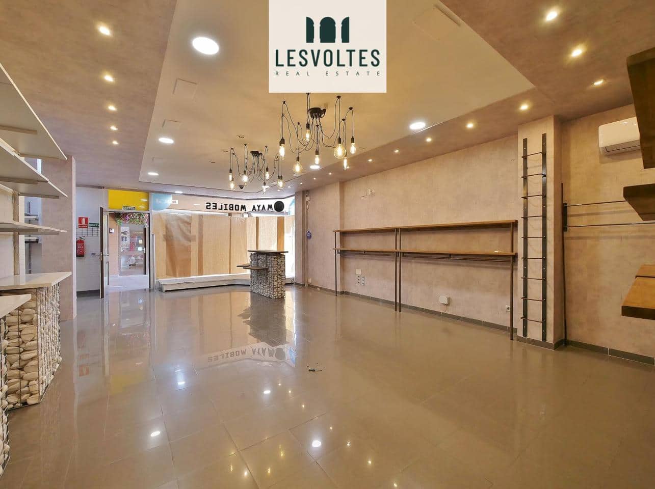 2 bedroom Business for rent in Palafrugell with garage - € 600 (Ref: 10081838)