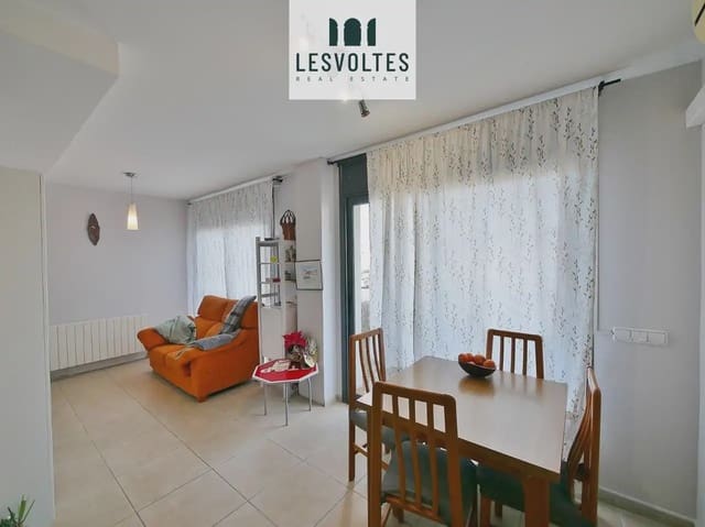 2 sypialnia Mieszkanie na sprzedaż w La Bisbal d'Empordà z garażem - 130 000 € (Ref: 10081839)