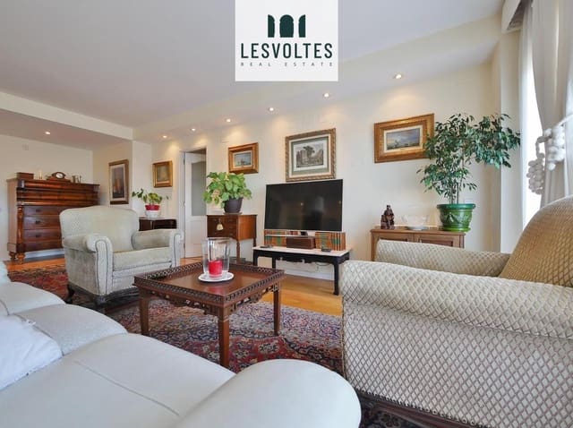 3 slaapkamer Flat te koop in Palafrugell met garage - € 280.000 (Ref: 10081840)
