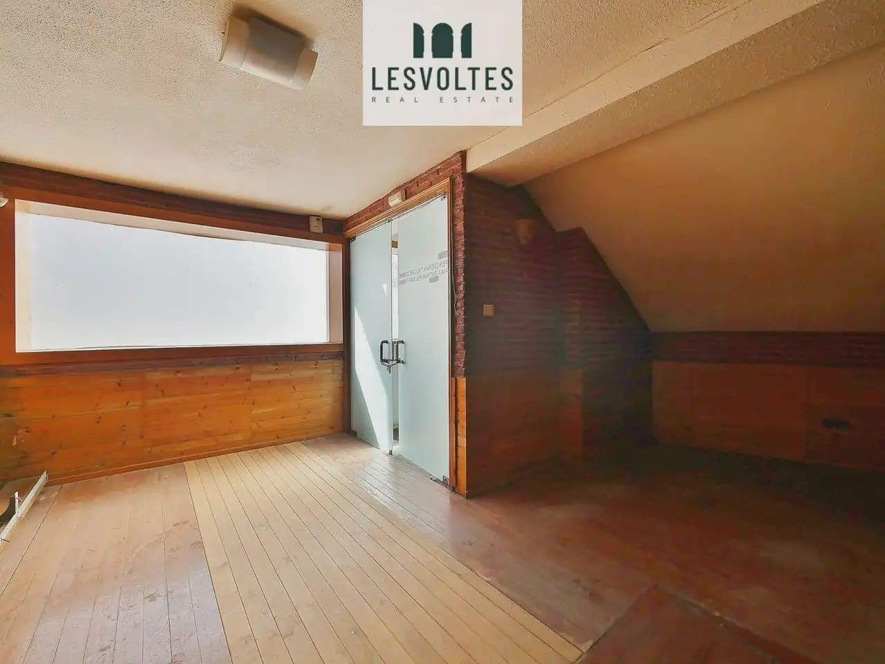 Erhverv til salg i Palafrugell - € 190.000 (Ref: 10081844)