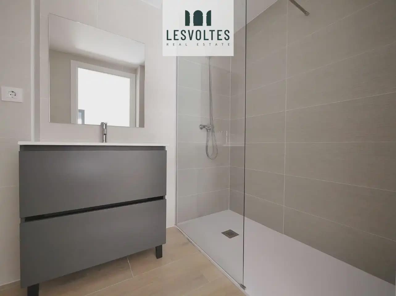 4 soveværelse Lejlighed til salg i Palafrugell med garage - € 340.000 (Ref: 10081845)