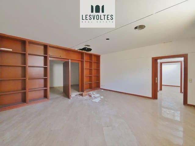 Kaupallinen myytävänä paikassa Palafrugell - 179 600 € (Ref: 10081846)