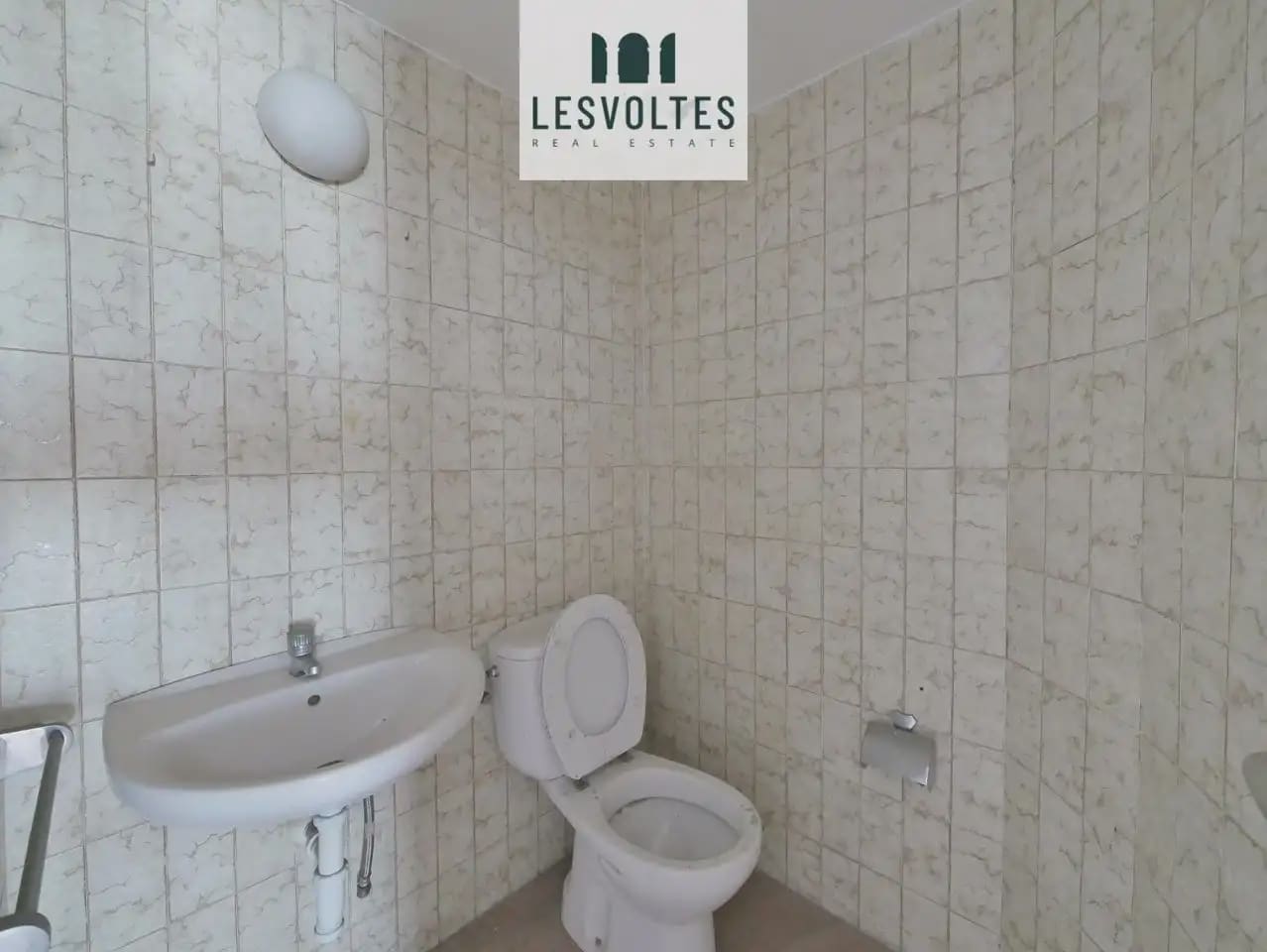 Local Comercial en Palafrugell en venta - 179.600 € (Ref: 10081846)