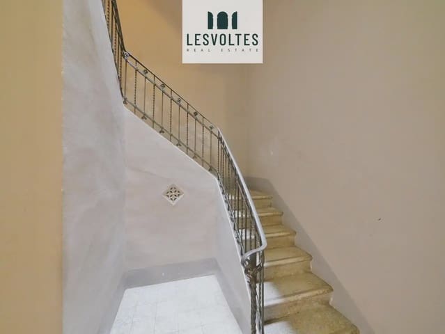 Komercyjne do wynajęcia w La Bisbal d'Empordà - 2 000 € (Ref: 10081848)