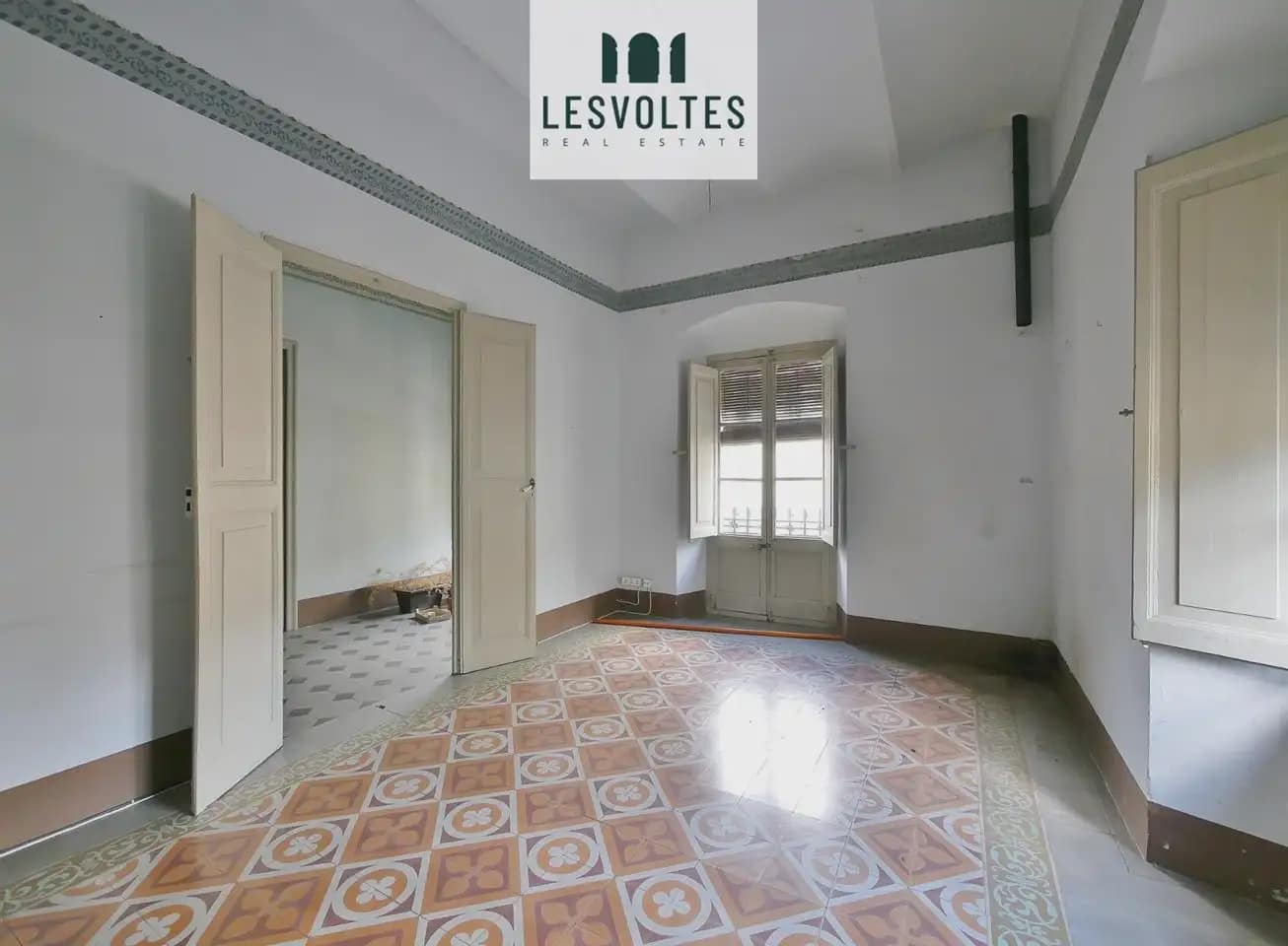 Komercyjne do wynajęcia w La Bisbal d'Emporda - 2 000 € (Ref: 10081848)
