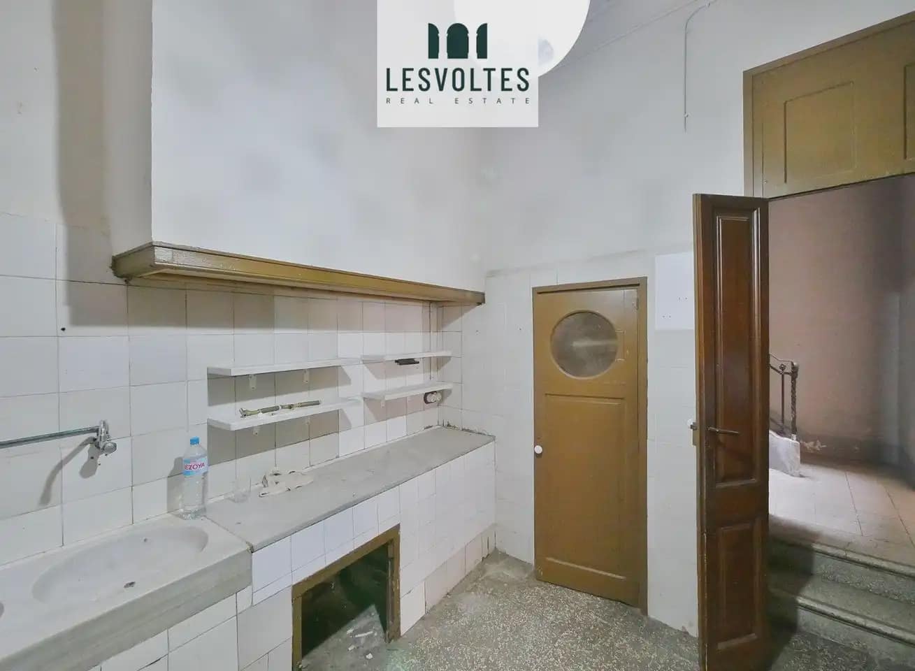Komercyjne do wynajęcia w La Bisbal d'Emporda - 2 000 € (Ref: 10081848)