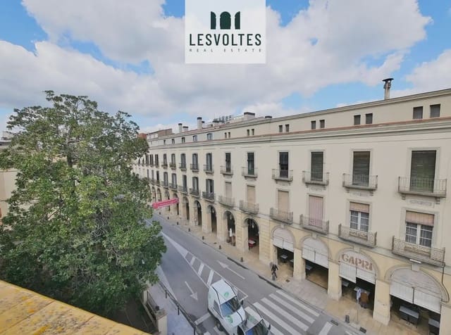 Komercyjne do wynajęcia w La Bisbal d'Empordà - 2 000 € (Ref: 10081848)