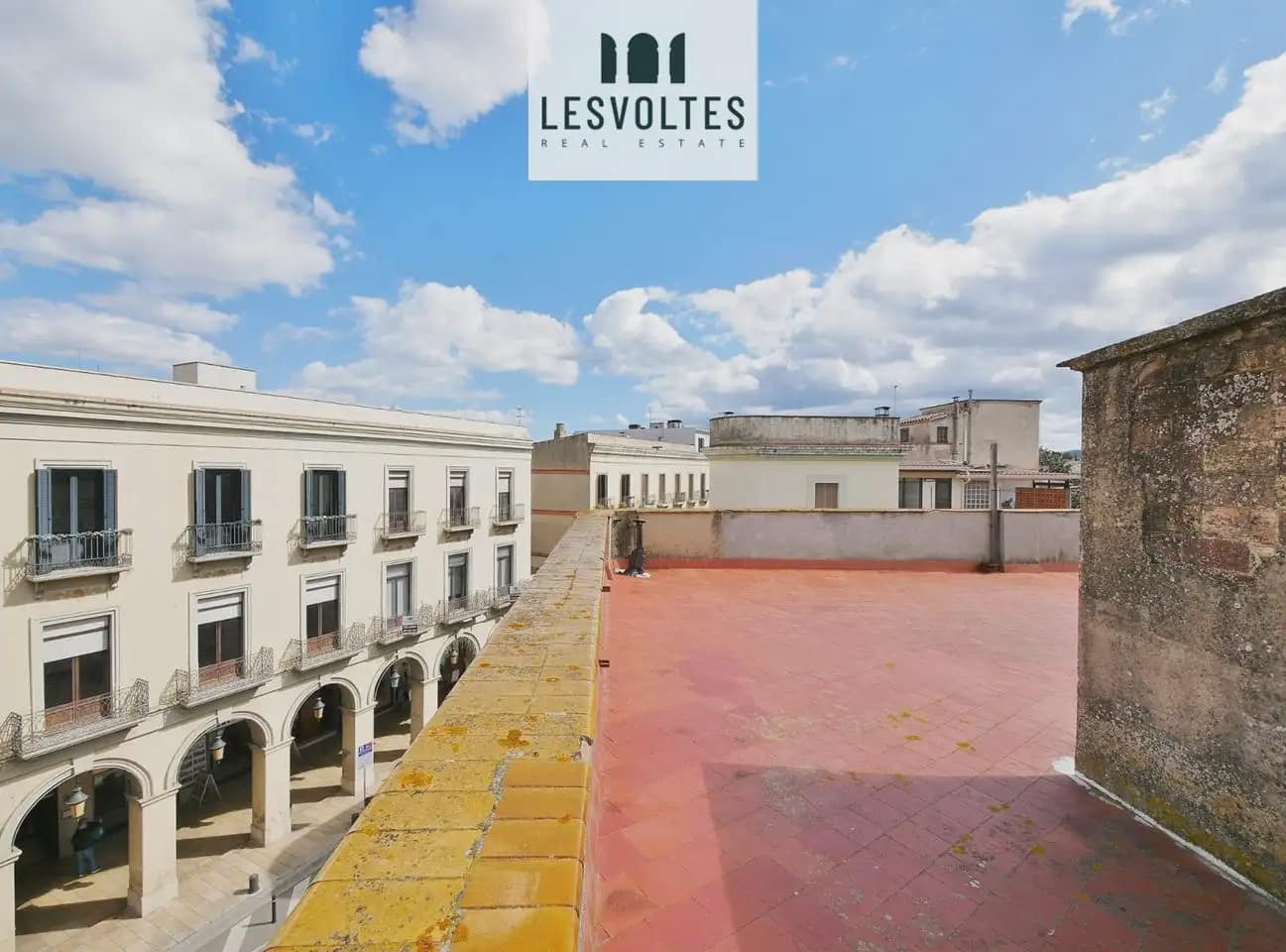 Komercyjne do wynajęcia w La Bisbal d'Emporda - 2 000 € (Ref: 10081848)