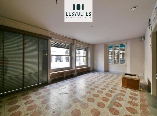 7 bedroom Business for rent in La Bisbal d'Empordà - € 2,000 (Ref: 10081848)