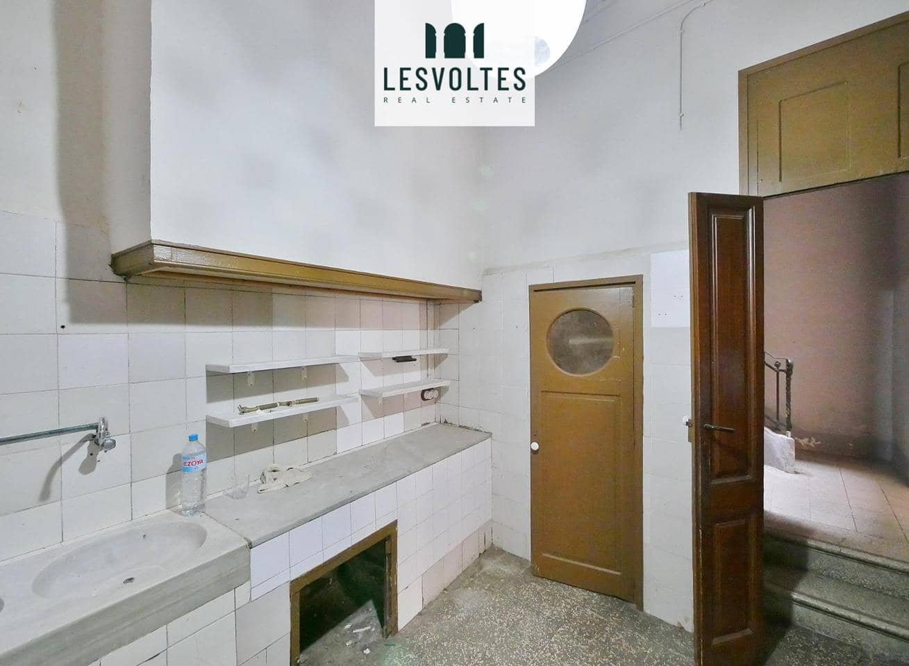7 bedroom Business for rent in La Bisbal d'Emporda - € 2,000 (Ref: 10081848)