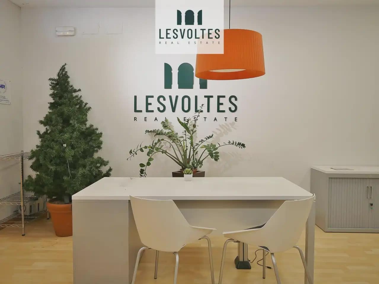 Local Commercial à louer à Palafrugell - 1 200 € (Ref: 10081850)
