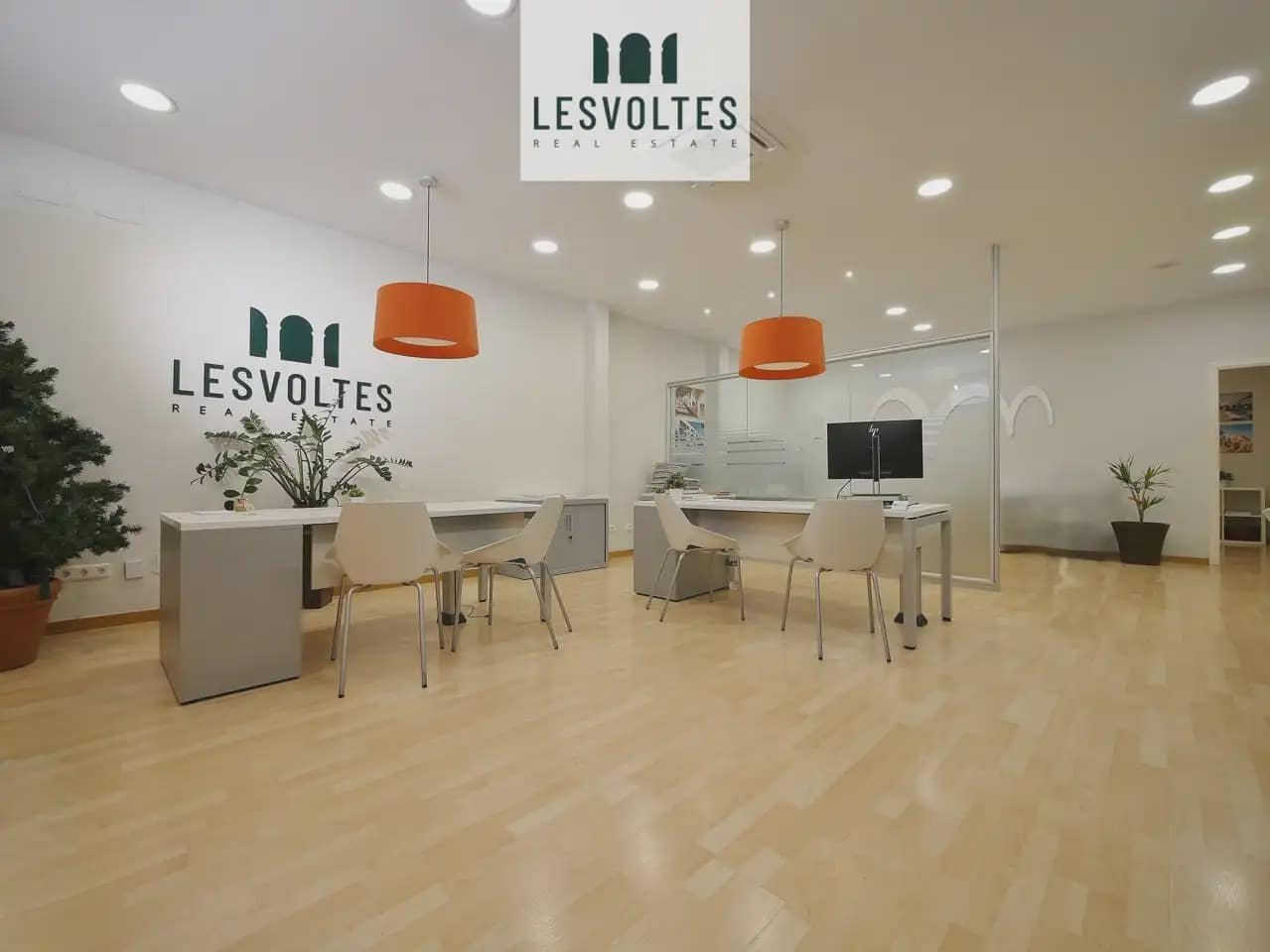 Local Commercial à louer à Palafrugell - 1 200 € (Ref: 10081850)
