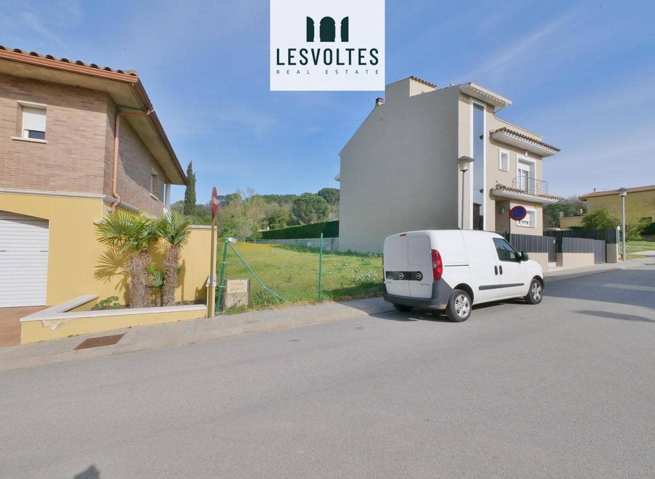 Undeveloped Land for sale in La Bisbal d'Emporda - € 100,000 (Ref: 10081851)