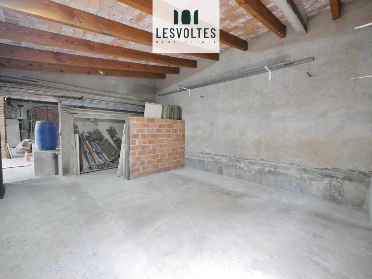 3 bedroom Commercial for sale in Palafrugell - € 230,000 (Ref: 10081853)