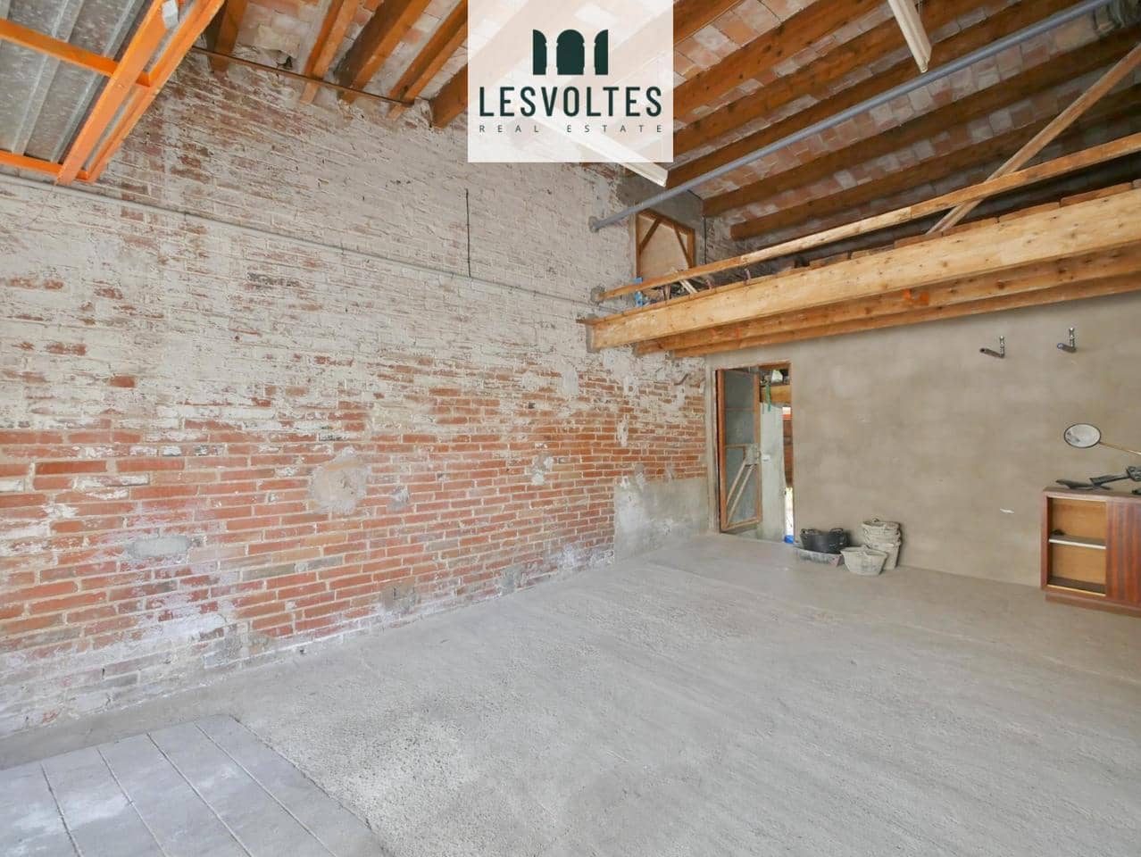 3 bedroom Commercial for sale in Palafrugell - € 230,000 (Ref: 10081853)