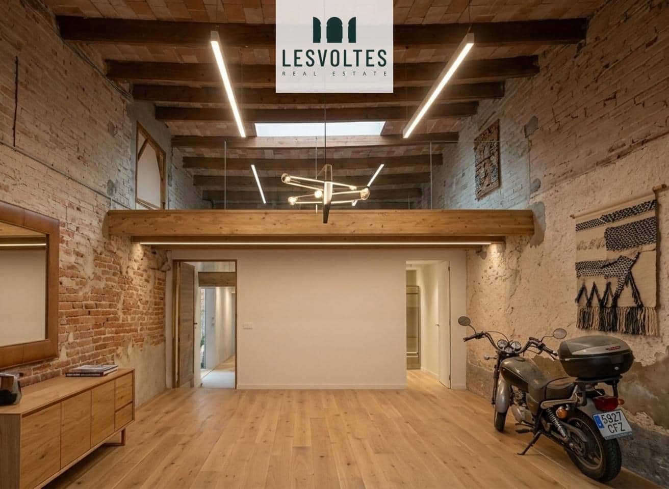 3 bedroom Commercial for sale in Palafrugell - € 230,000 (Ref: 10081853)