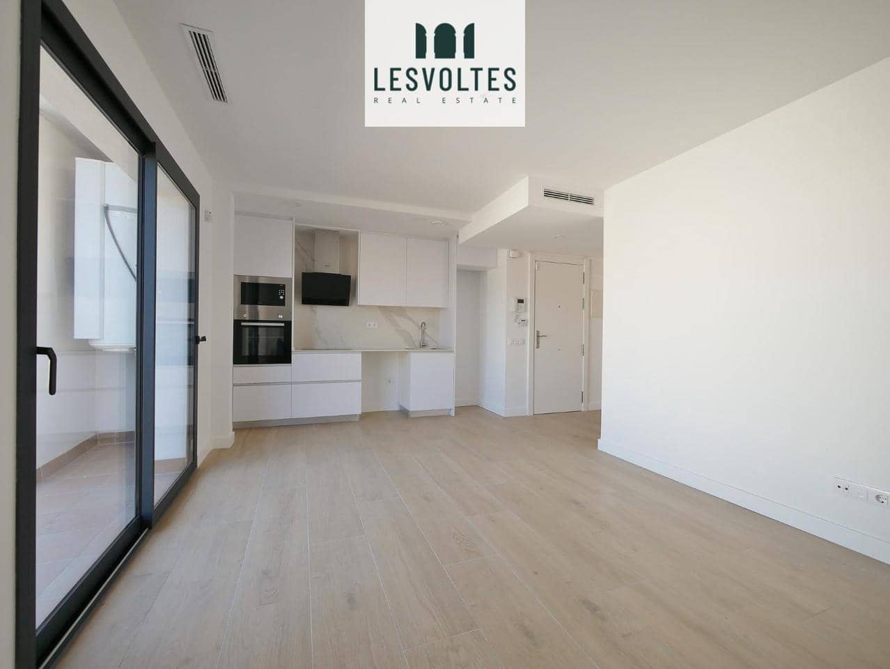 4 bedroom Flat for sale in Palafrugell with garage - € 340,000 (Ref: 10081862)