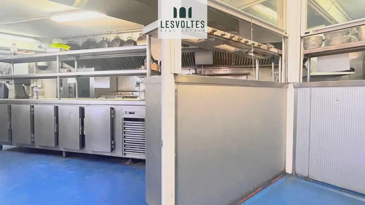 Commercieel te koop in Palafrugell - € 950.000 (Ref: 10081864)