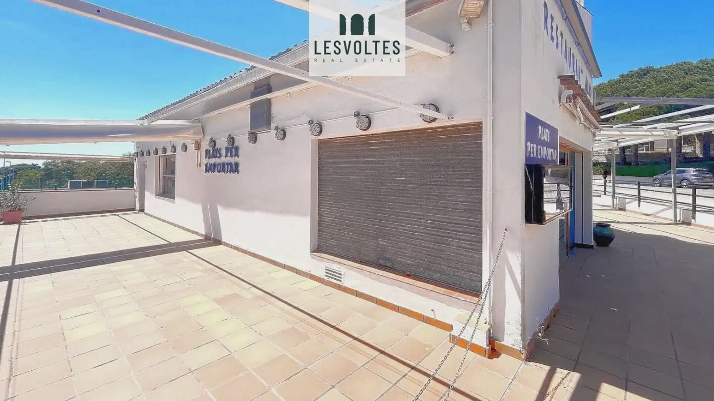 Commercieel te koop in Palafrugell - € 950.000 (Ref: 10081864)