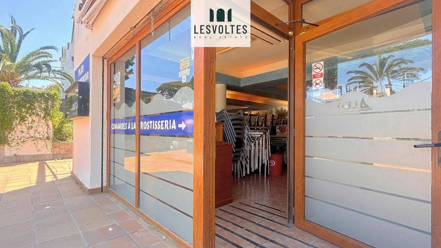 4 bedroom Business for sale in Calella de Palafrugell - € 950,000 (Ref: 10081864)