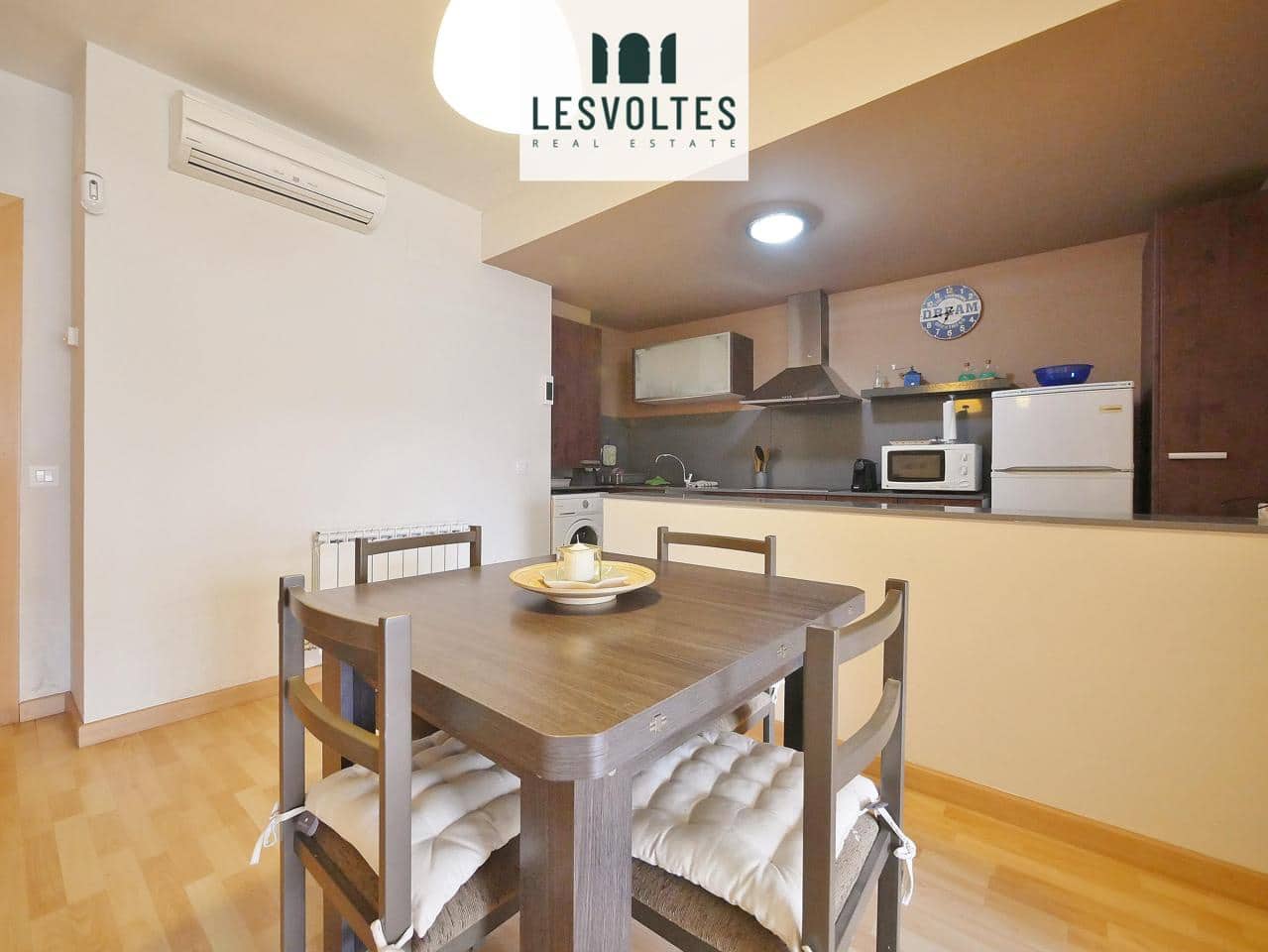 2 bedroom Flat for sale in Palafrugell with garage - € 175,000 (Ref: 10081867)
