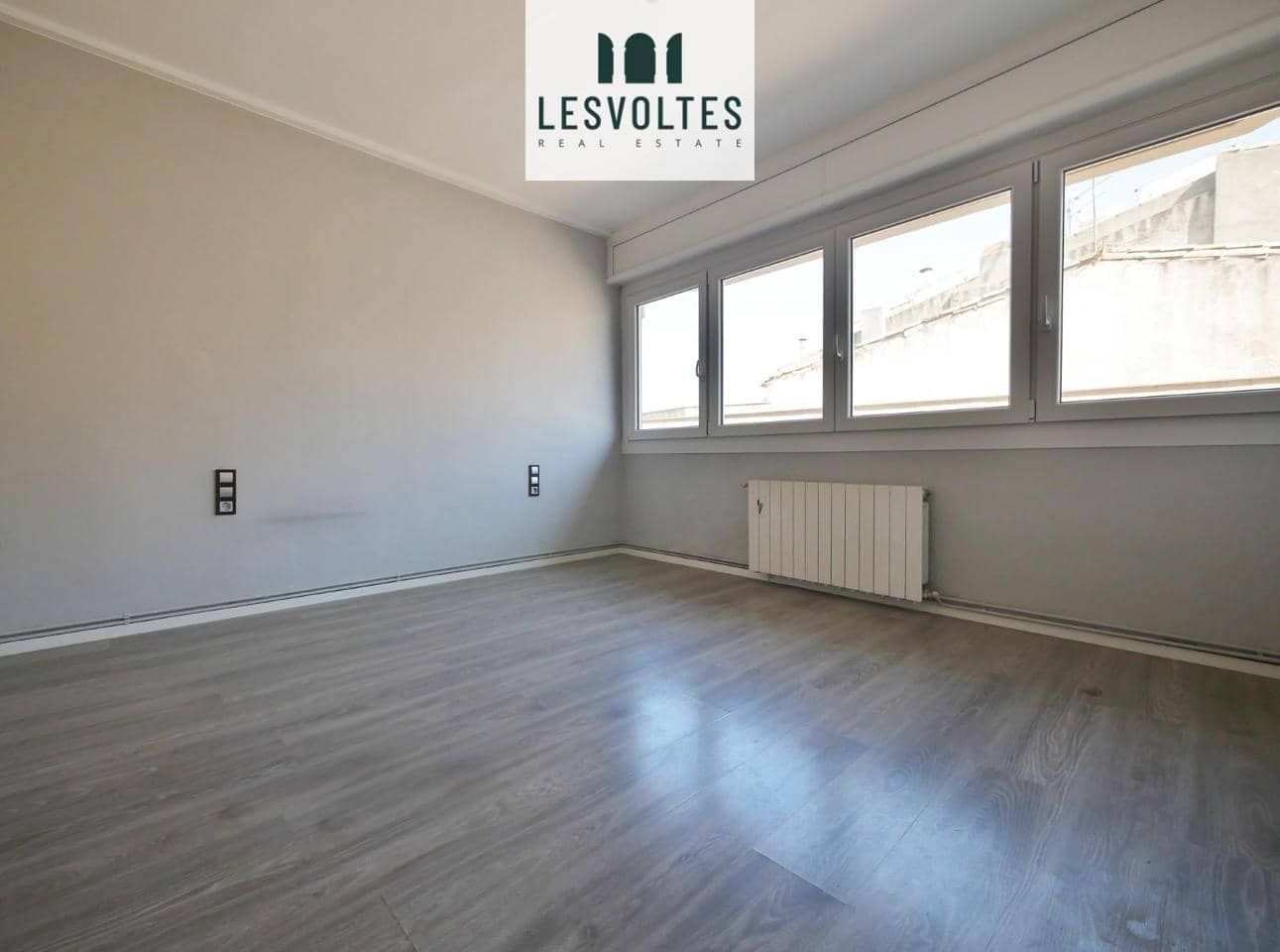 3 bedroom Flat for sale in Palafrugell - € 185,000 (Ref: 10081870)