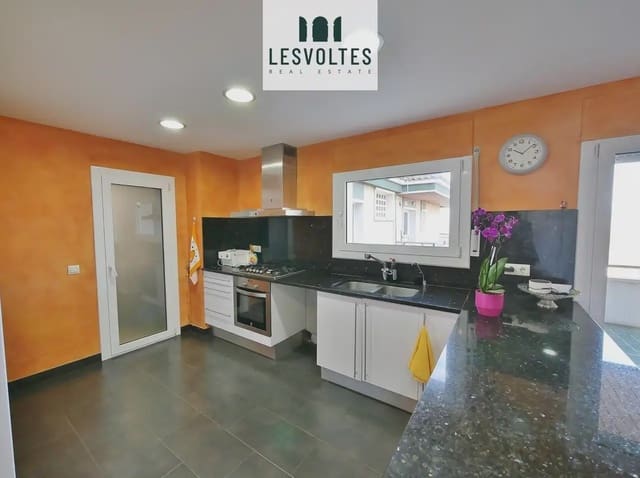 4 sypialnia Mieszkanie na sprzedaż w La Bisbal d'Empordà - 187 000 € (Ref: 10081874)