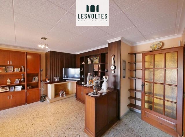 4 soverom Leilighet til salgs i La Bisbal d'Empordà - € 187 000 (Ref: 10081874)
