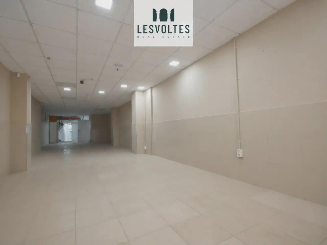 Local Comercial en Palafrugell en venta - 315.000 € (Ref: 10081876)