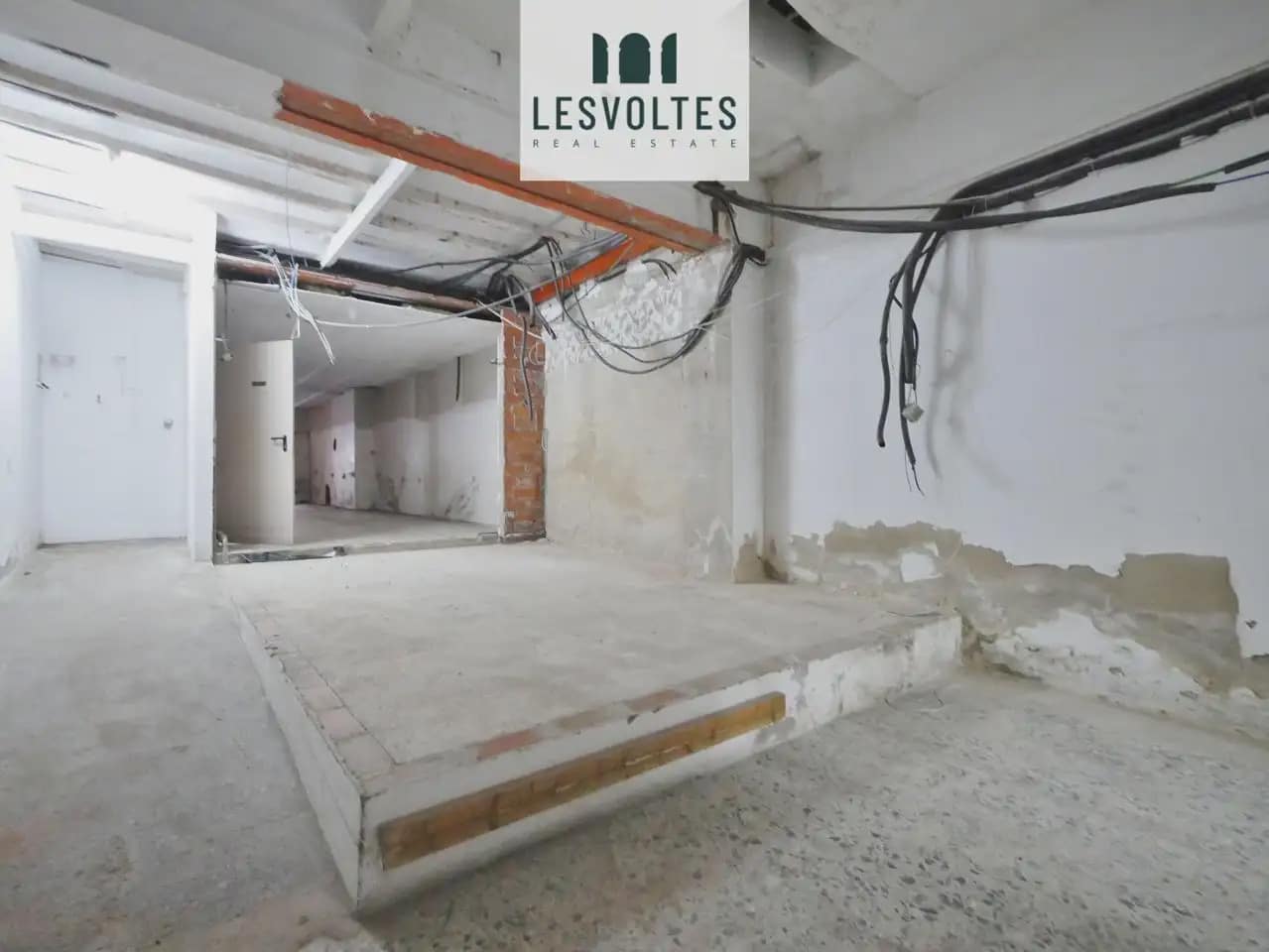 Local Comercial en Palafrugell en venta - 315.000 € (Ref: 10081876)