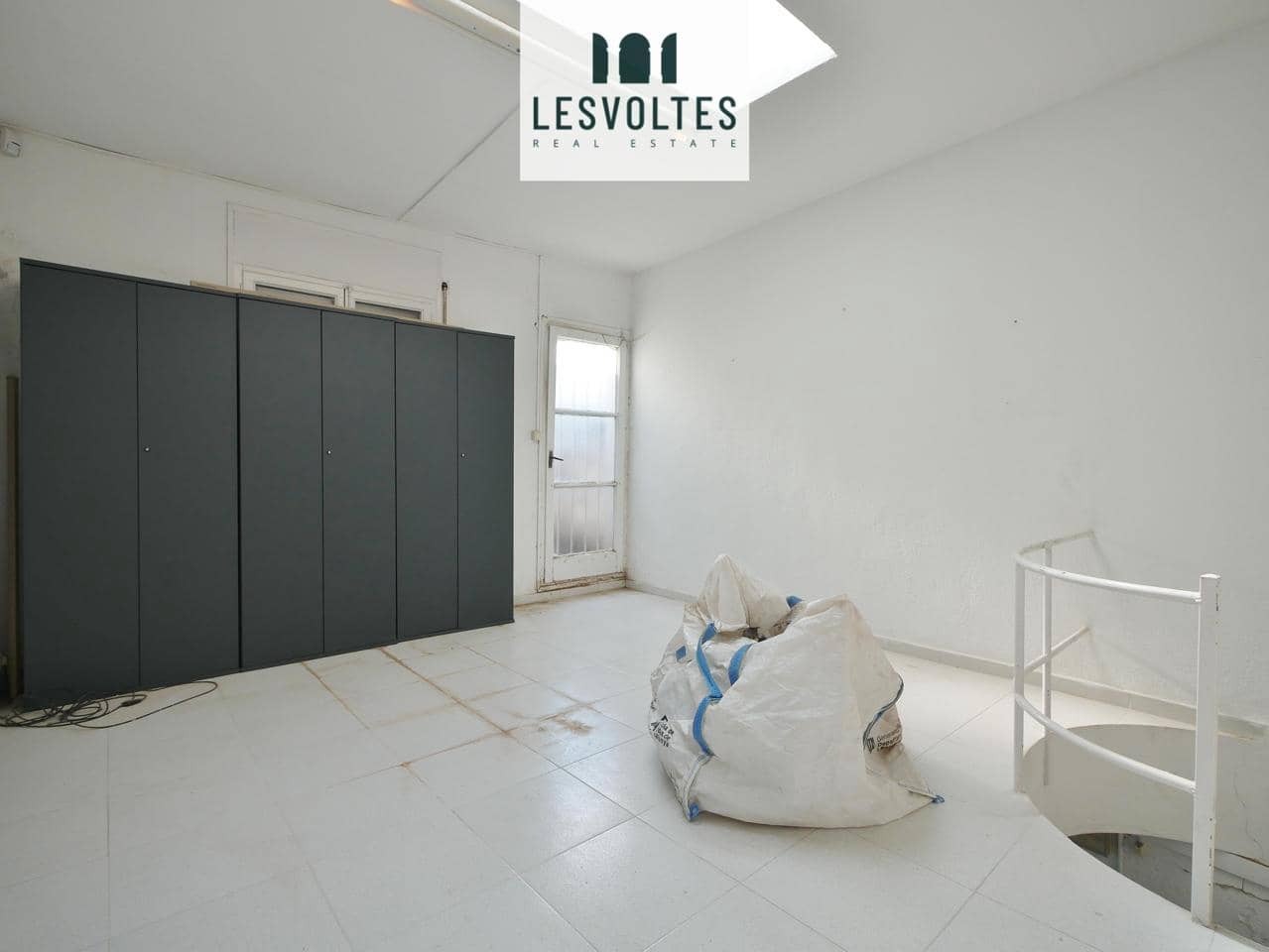 1 bedroom Business for sale in Palafrugell - € 315,000 (Ref: 10081876)