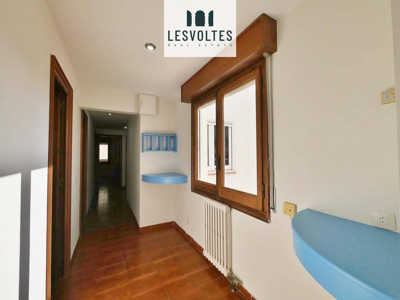 5 bedroom Flat for sale in Palafrugell - € 295,000 (Ref: 10081877)