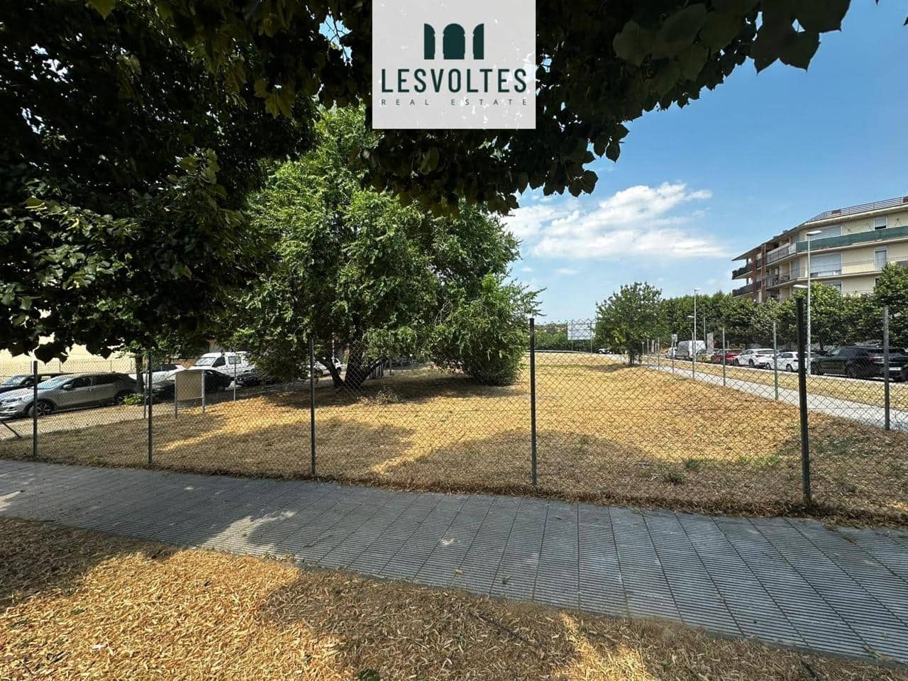 Undeveloped Land for sale in La Bisbal d'Emporda - € 590,000 (Ref: 10081880)