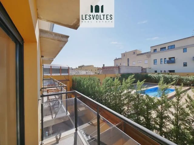 2 sypialnia Mieszkanie na sprzedaż w La Bisbal d'Empordà z basenem garażem - 180 000 € (Ref: 10081882)