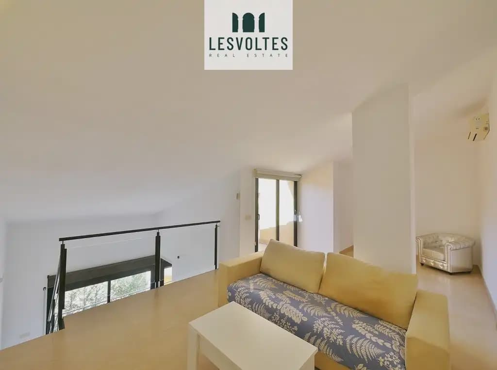 2 sypialnia Mieszkanie na sprzedaż w La Bisbal d'Emporda z basenem garażem - 180 000 € (Ref: 10081882)