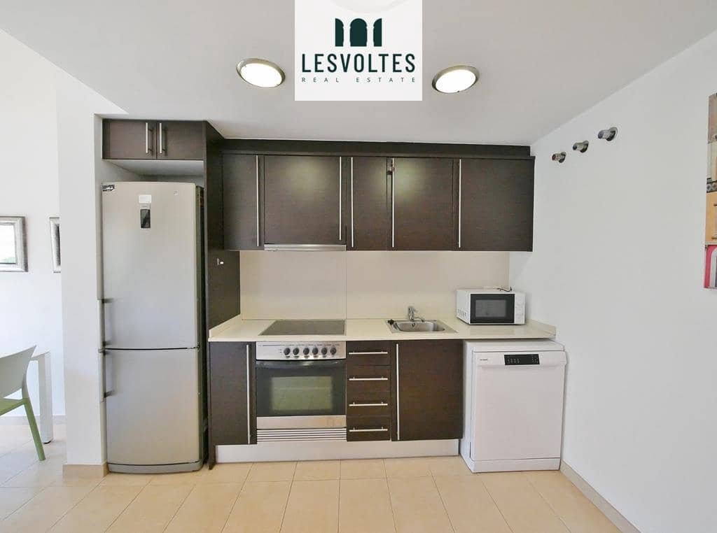 2 bedroom Flat for sale in La Bisbal d'Emporda with pool garage - € 180,000 (Ref: 10081882)