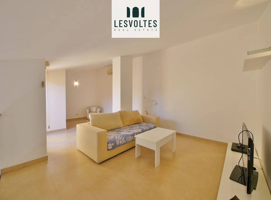 2 bedroom Flat for sale in La Bisbal d'Emporda with pool garage - € 180,000 (Ref: 10081882)