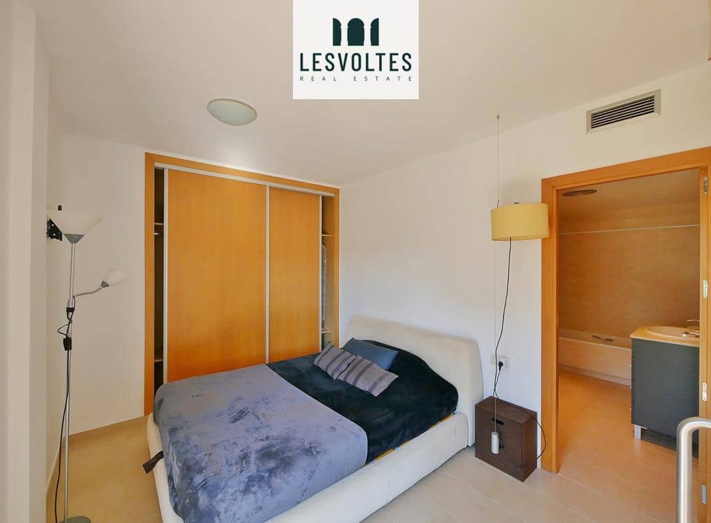 2 bedroom Flat for sale in La Bisbal d'Emporda with pool garage - € 180,000 (Ref: 10081882)
