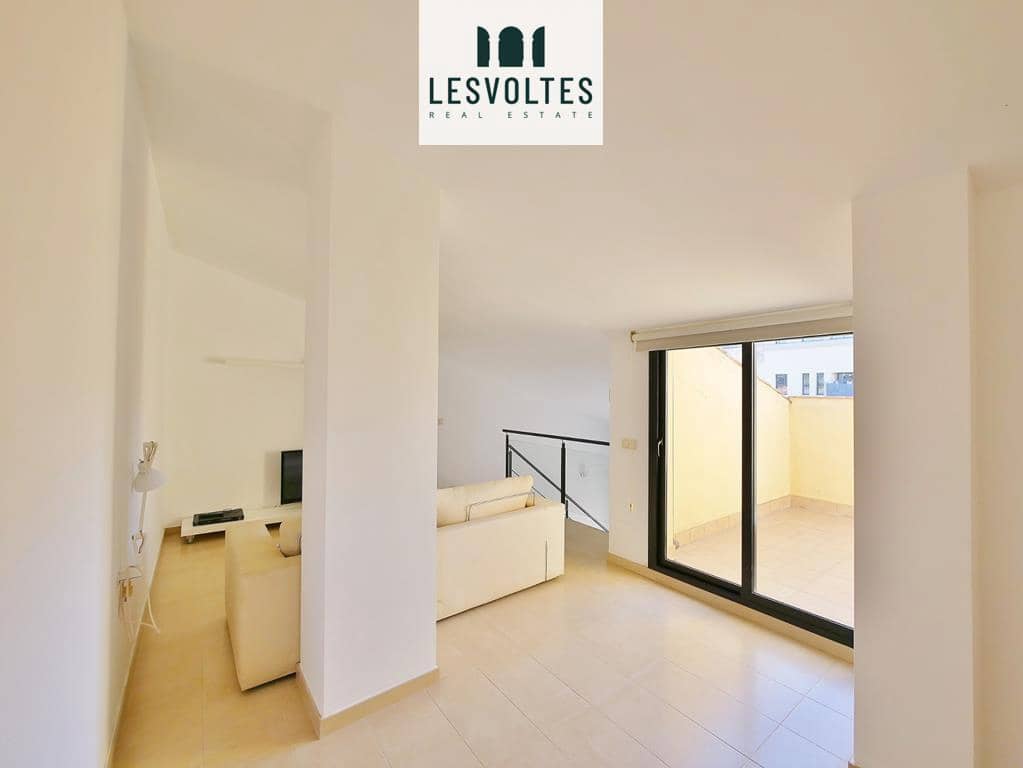 2 bedroom Flat for sale in La Bisbal d'Emporda with pool garage - € 180,000 (Ref: 10081882)