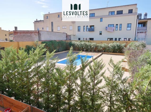 2 sovrum Lägenhet till salu i La Bisbal d'Empordà med pool garage - 180 000 € (Ref: 10081882)