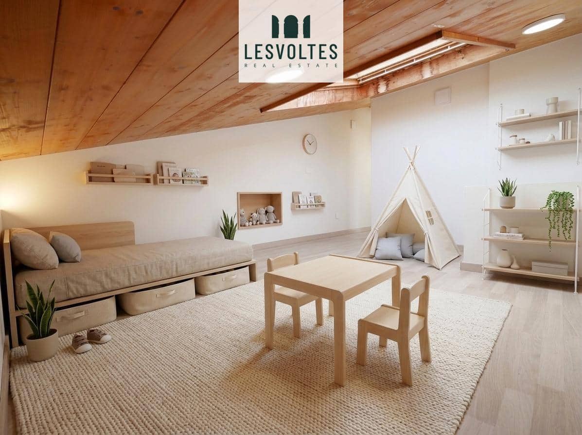 3 bedroom Flat for sale in Palafrugell with garage - € 260,000 (Ref: 10081886)