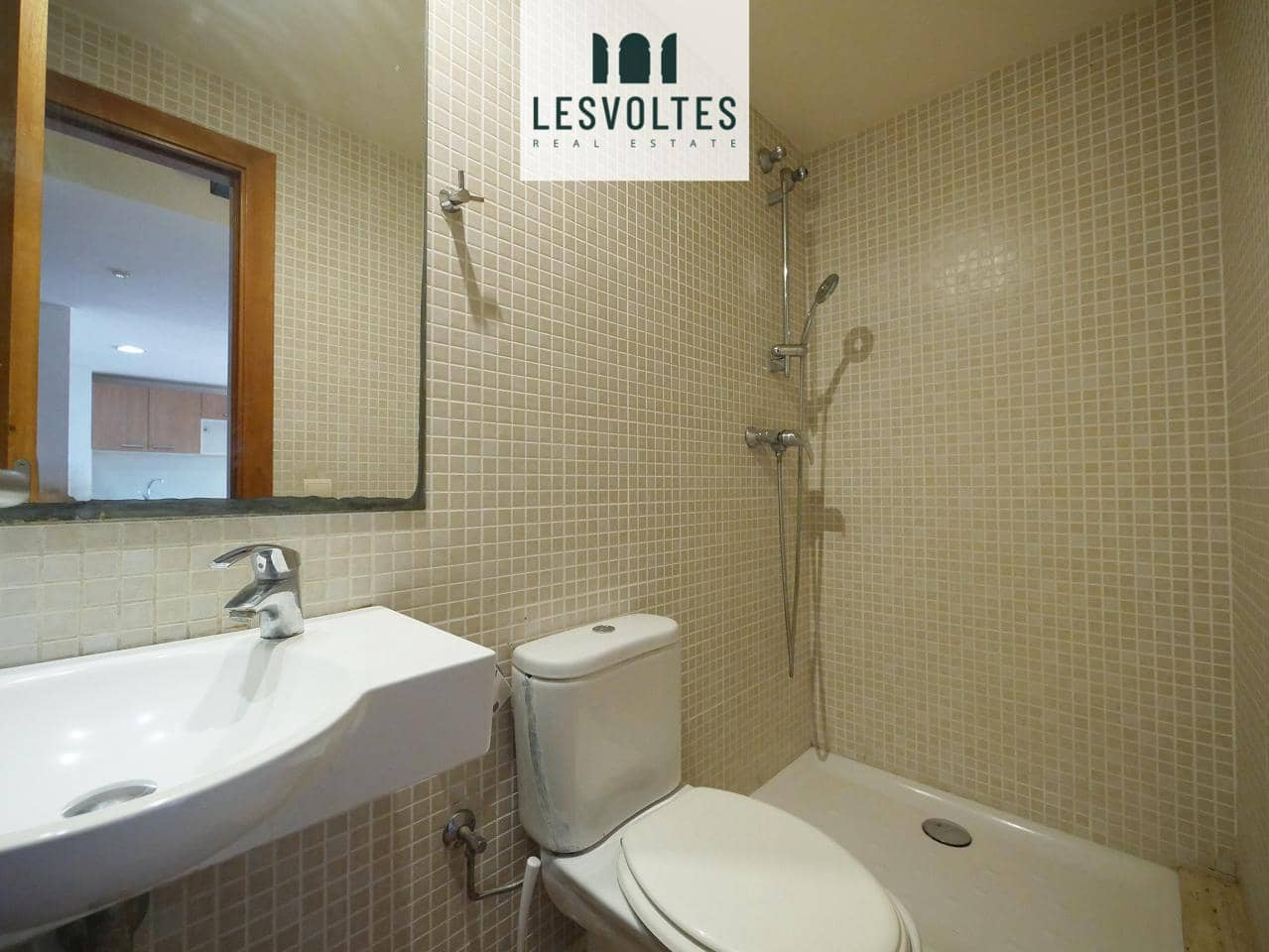 3 bedroom Flat for sale in Palafrugell with garage - € 260,000 (Ref: 10081886)