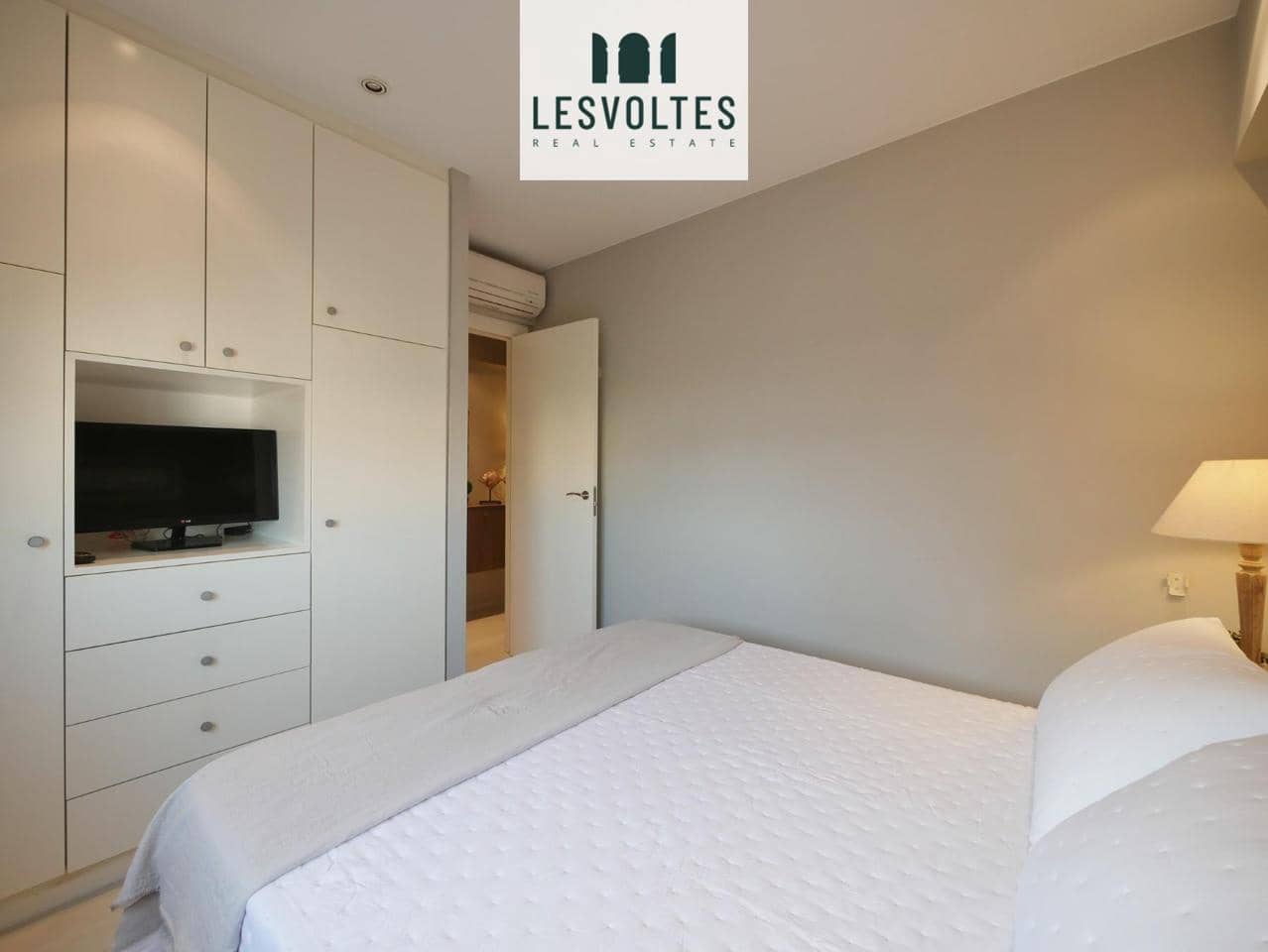 3 bedroom Flat for sale in Palamos with garage - € 590,000 (Ref: 10081887)