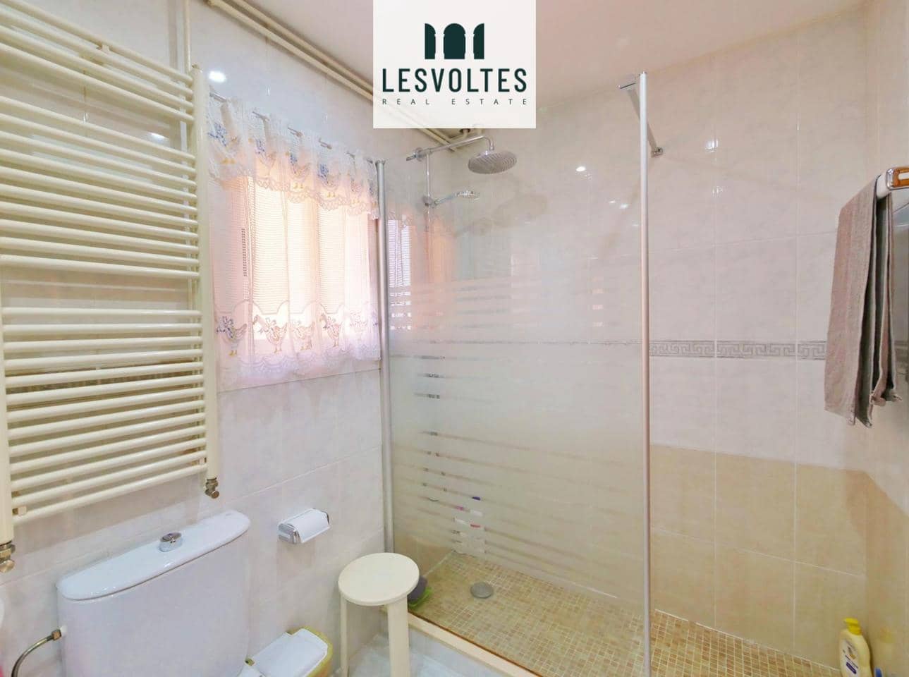 4 bedroom Flat for sale in Palamos - € 250,000 (Ref: 10081888)
