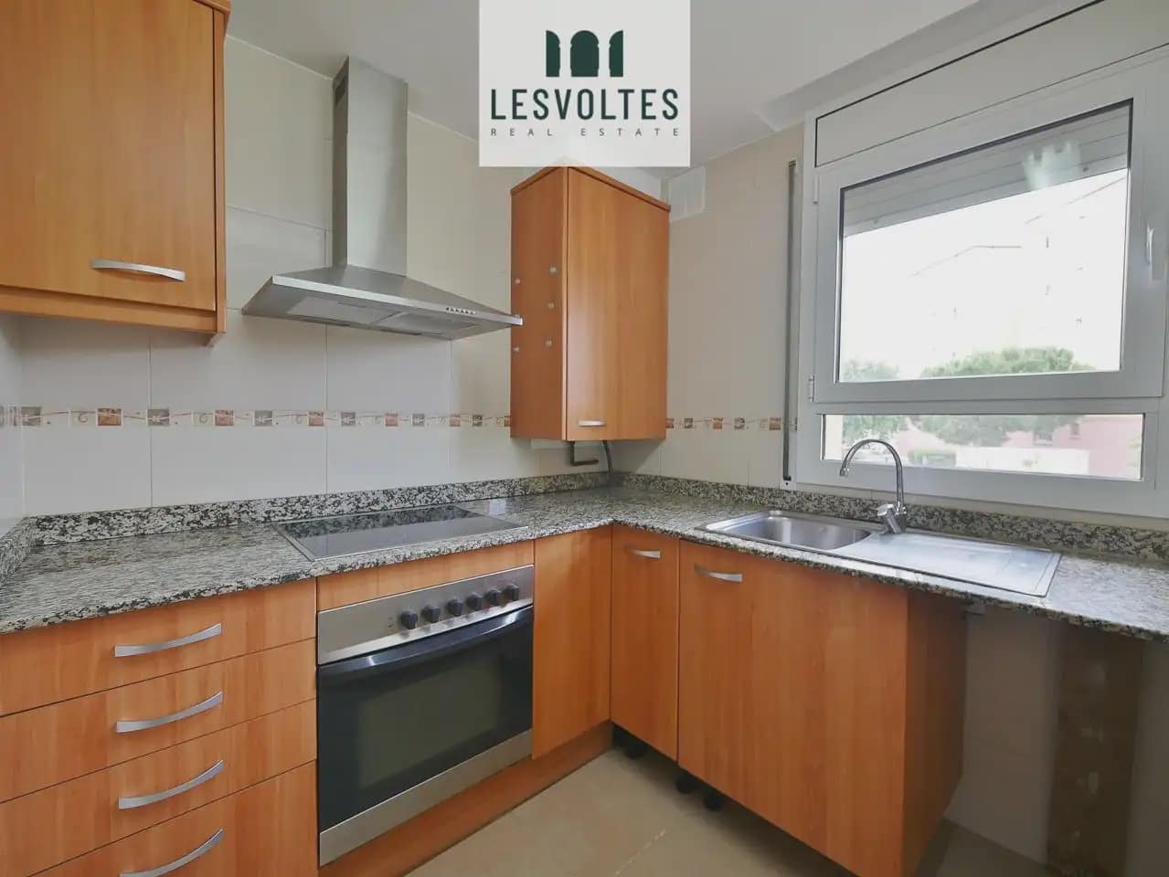 2 sovrum Lägenhet till salu i Palafrugell med garage - 180 000 € (Ref: 10081889)