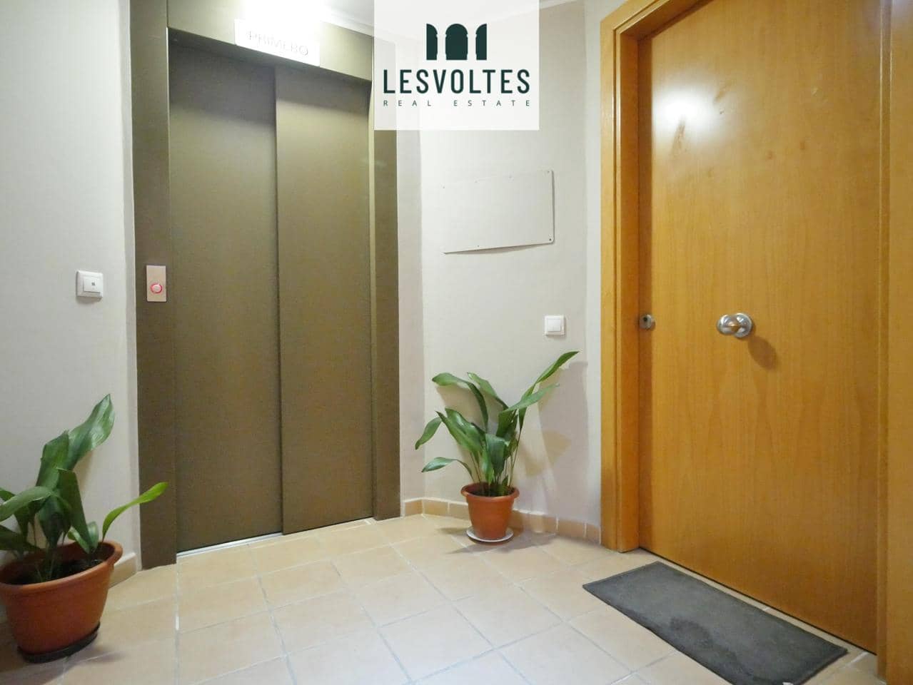2 bedroom Flat for sale in Palafrugell with garage - € 180,000 (Ref: 10081889)