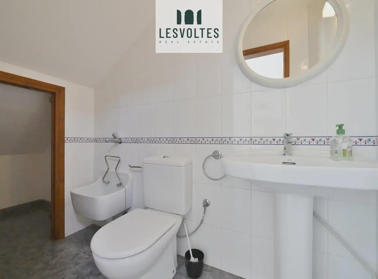 Komercyjne do wynajęcia w Palafrugell - 900 € (Ref: 10081895)